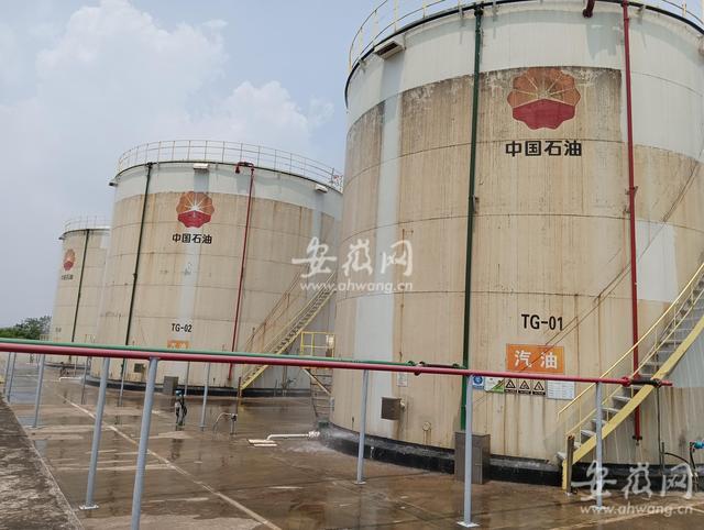 新安晚报 安徽网 大皖新闻讯 对于"暴脾气"的石油产品来说,高温是非常